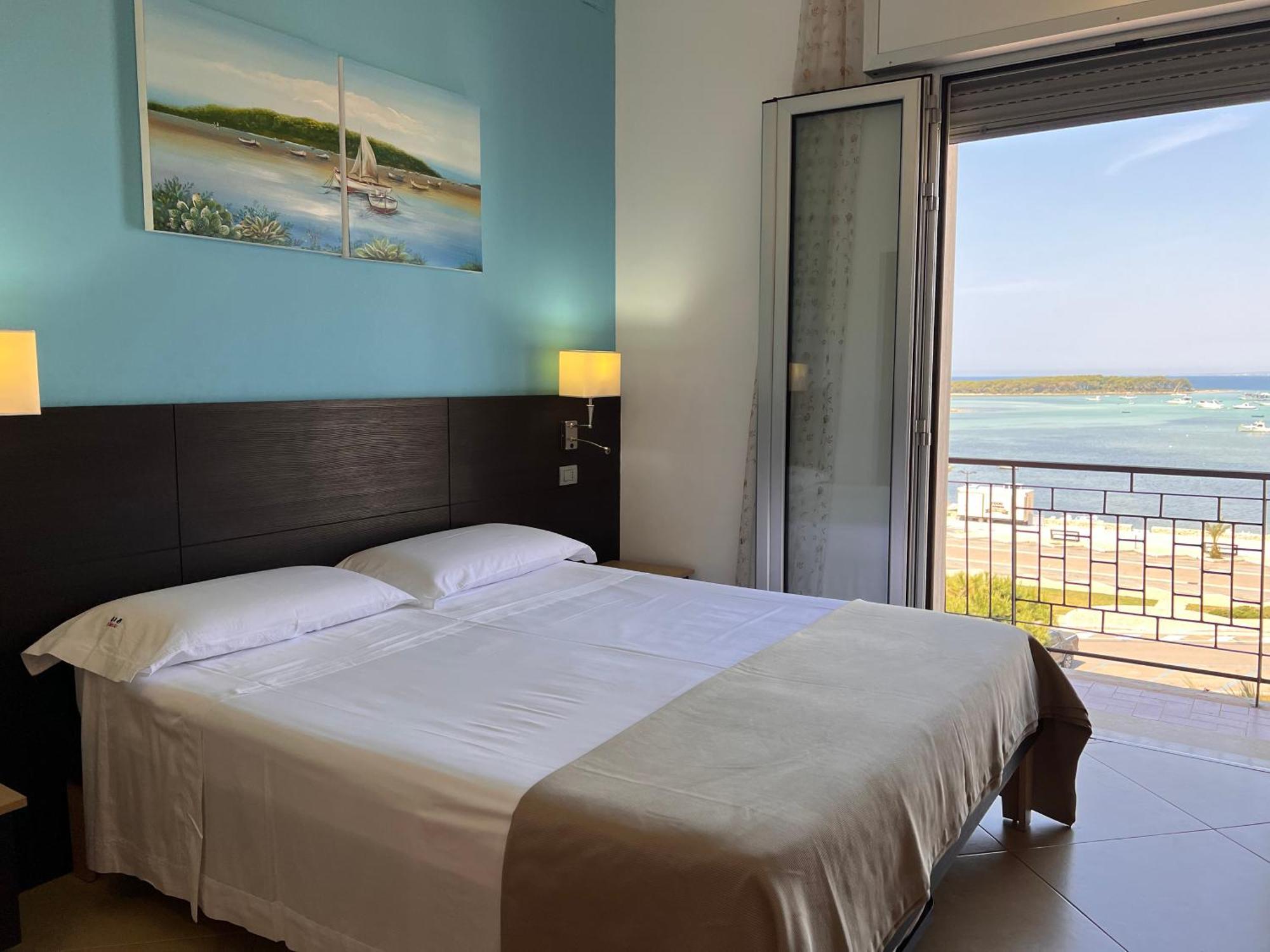 Il Vascello Hotel Porto Cesareo Bagian luar foto